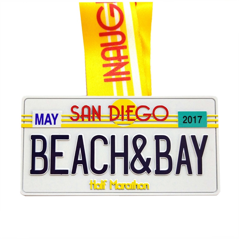 Bespoke White Beach & Bay Marathon Medal